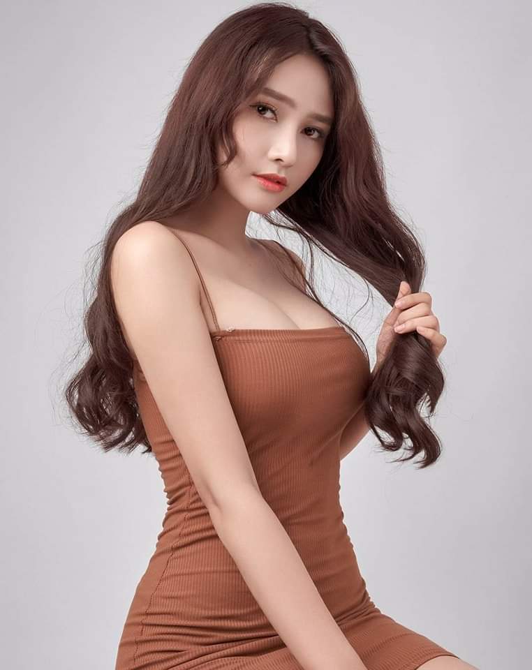 长发美女